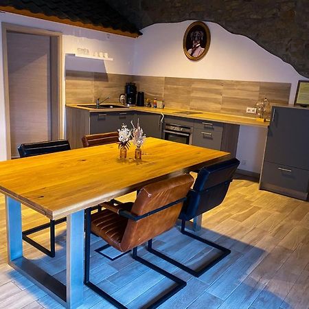 Beim Hooch "Christ" Apartment Brucktal Bagian luar foto