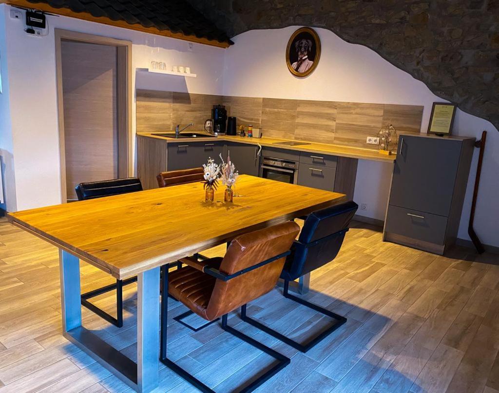 Beim Hooch "Christ" Apartment Brucktal Bagian luar foto