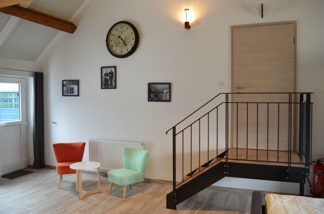 Beim Hooch "Christ" Apartment Brucktal Bagian luar foto
